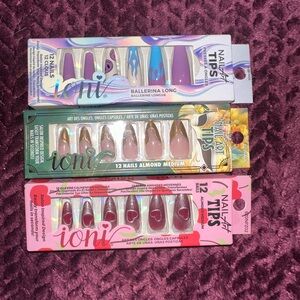Ioni Press-On Nails Bundle